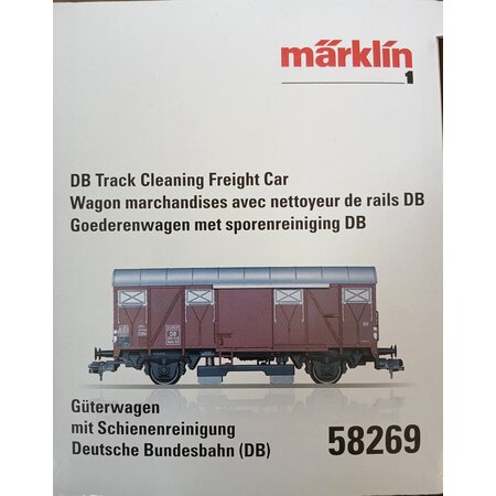 Märklin Spur 1 Gedeckter Güterwagen mit Schienenreinigung DB
