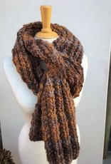 Made by Amberhoeve Brown handmade scarf