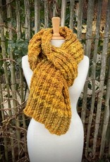 Made by Amberhoeve Handmade scarf