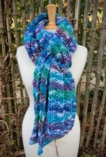 Made by Amberhoeve Handmade scarf