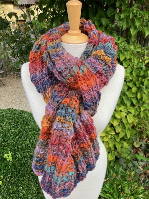 Made by Amberhoeve Handmade scarf