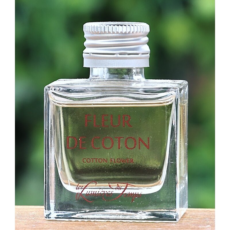 Miniflesje met geurstokjes gepersonaliseerd