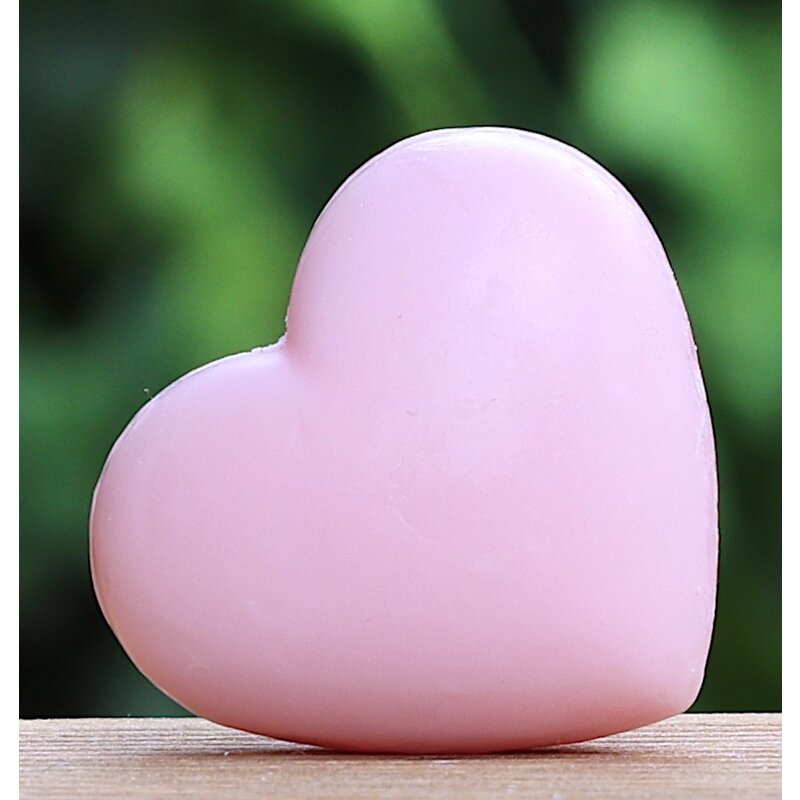 Hartzeepje in een stoffen zakje