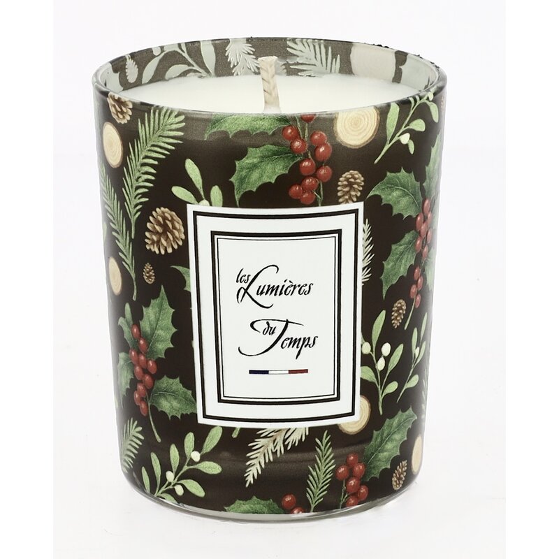 Grote geurkaars in de geur dennen