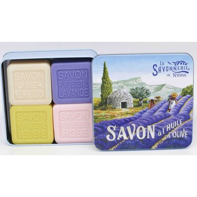 Blik 4 zepen lavendelveld