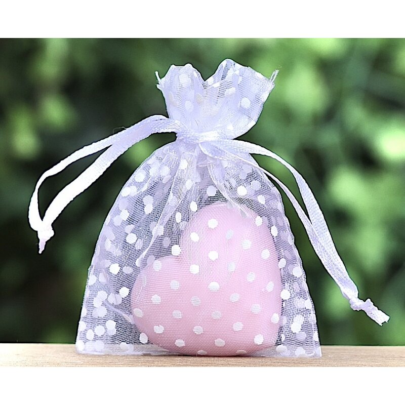 Organzazakje met stippen en hartzeepje