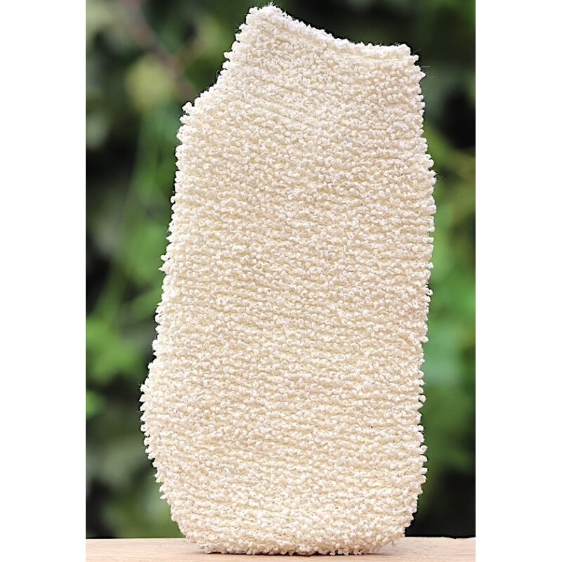 Massagehandschoen van brandnetelvezels