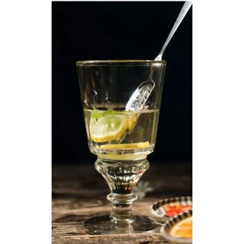 6 glazen Absinth
