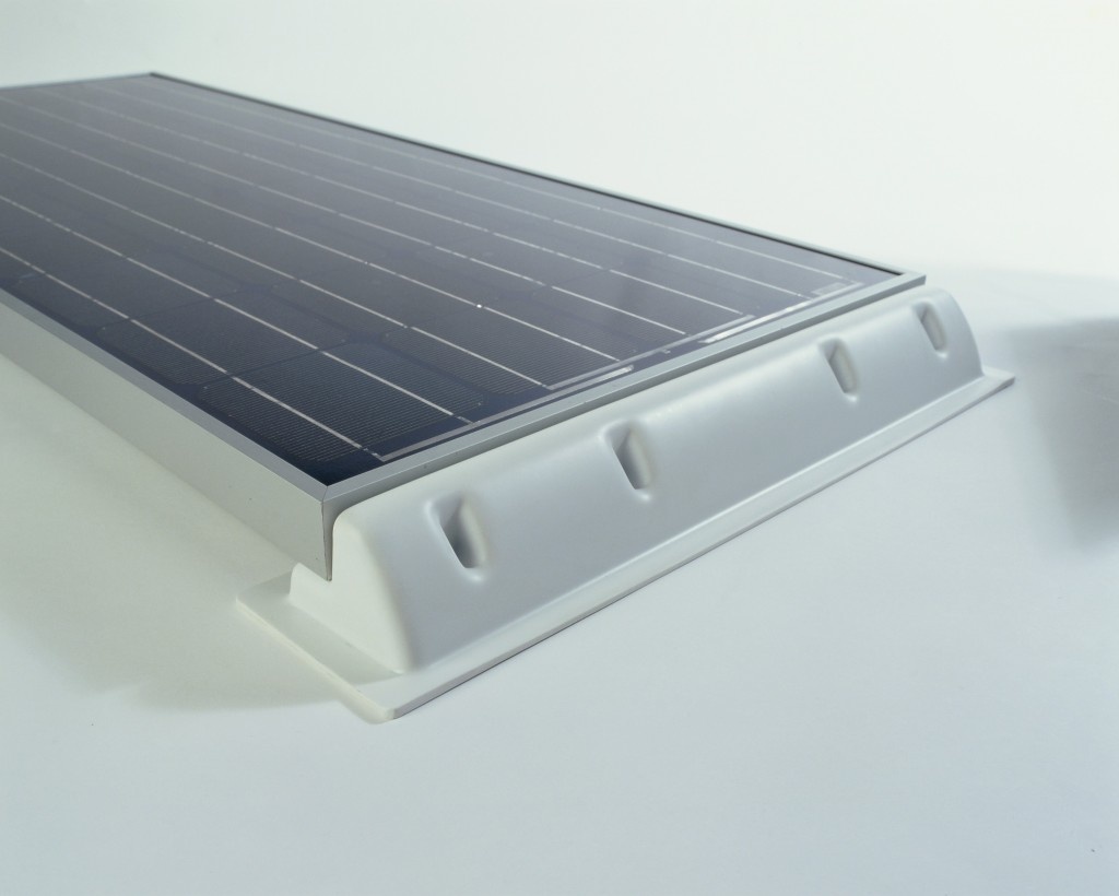 Solar montage spoilers HS55-W