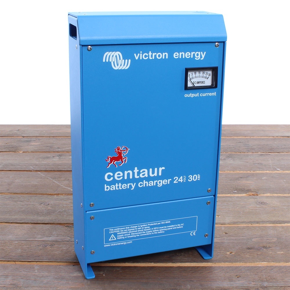 Victron Energy Centaur 24-30 Loodaccu-lader