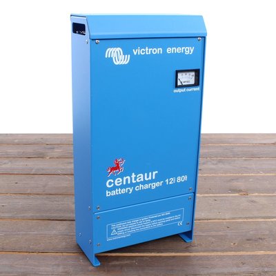 Victron Centaur acculader 12/80 (3) 90-265V AC