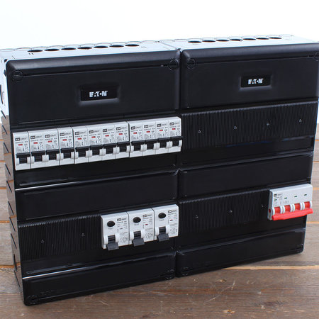 EMAT Groepenkast 12 groepen 440x330mm 3 fase Hoofdschakelaar