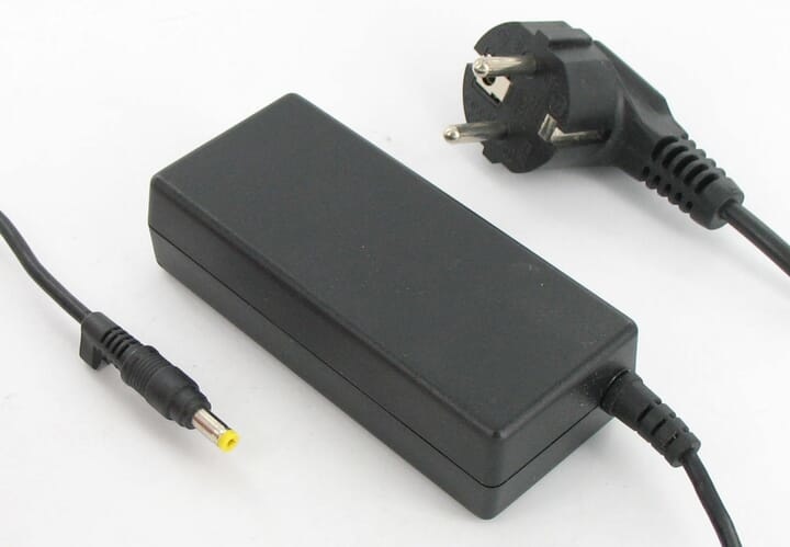 HP Laptop AC Adapter 65W voor Compaq Presario V5000