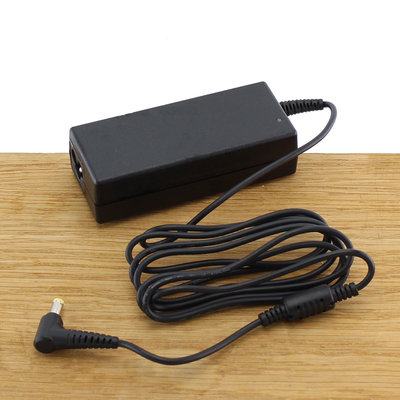 Acer Laptop lader AC Adapter 65W 5,5 x 1,7mm