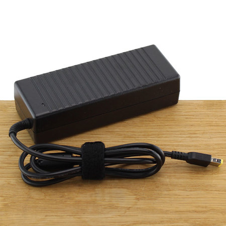 Laptop oplader AC Adapter 135W voor Lenovo | plug: Slim Tip