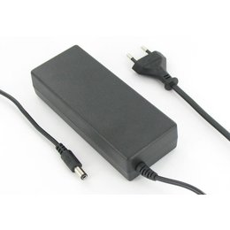 Blu-Basic Laptop lader AC Adapter 90W voor Toshiba