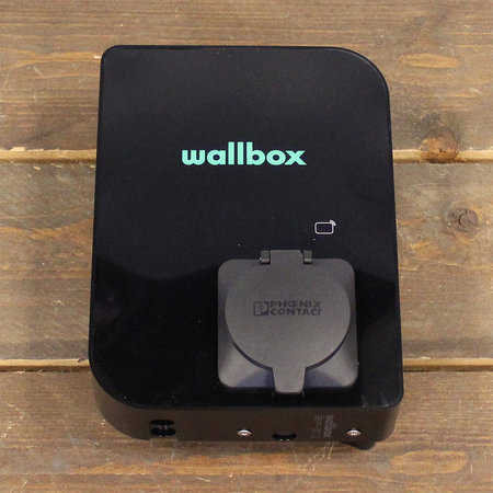 Wallbox Copper SB 22 kW - EV Laadstation outlet