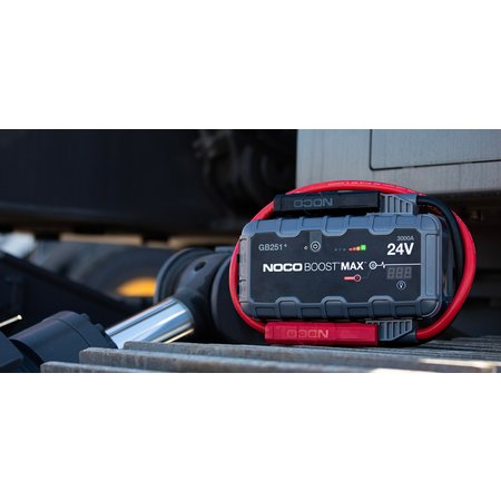 Noco Genius GB251 Boost Max Lithium 24V Jumpstarter 3000A