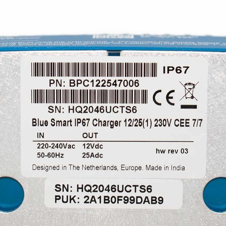 Victron Blue Smart IP67 Acculader 12/25