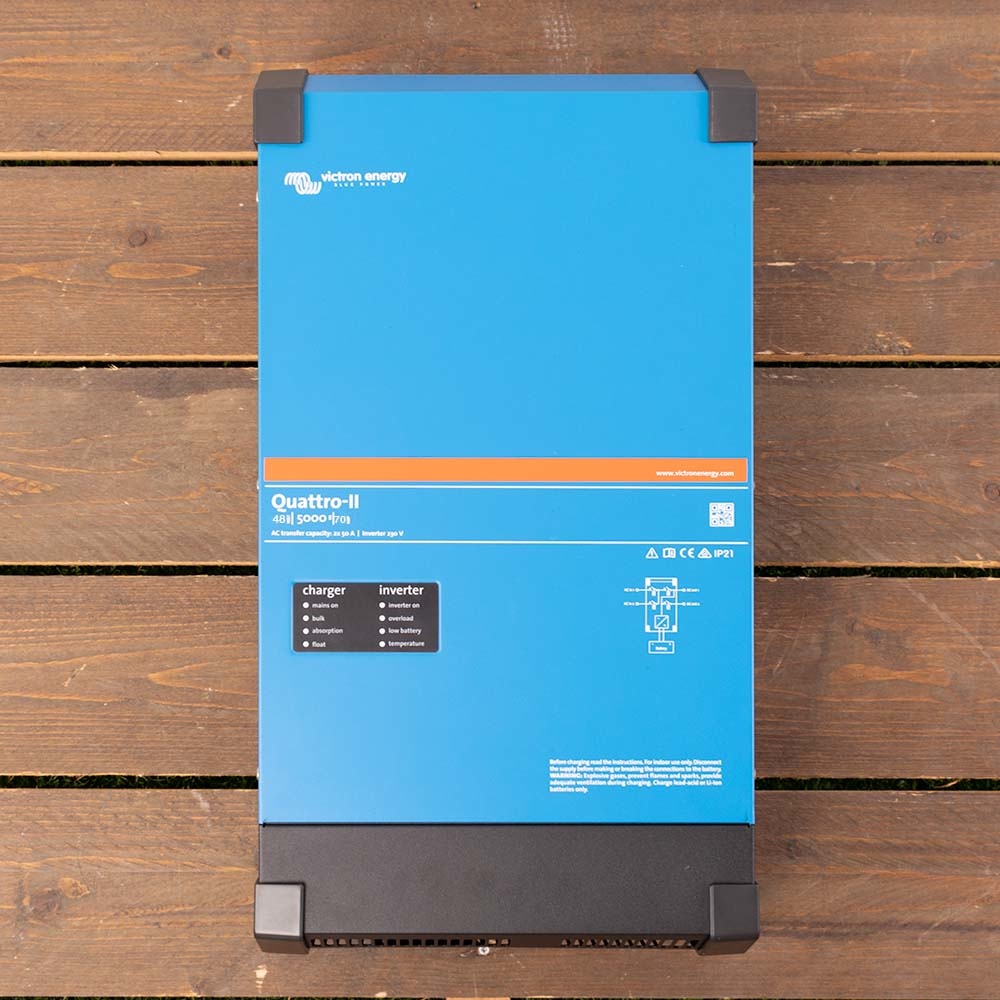 Quattro II 48/5000/70-50/50 230V