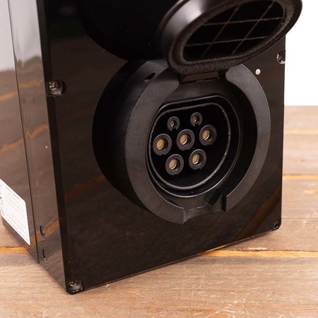 EO Mini 22kW Laadstation type 2 Outlet 3 x 32A Zwart