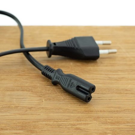 Micro Connect Voedingskabel / power cord C7 1.5M voor o.a. televisie, laptop, camera, printer