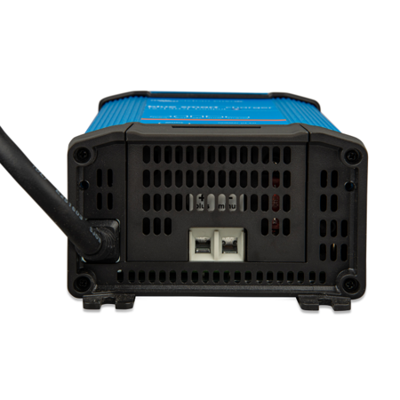 Victron Blue Smart IP22 Acculader 12/30 (1) - 120V