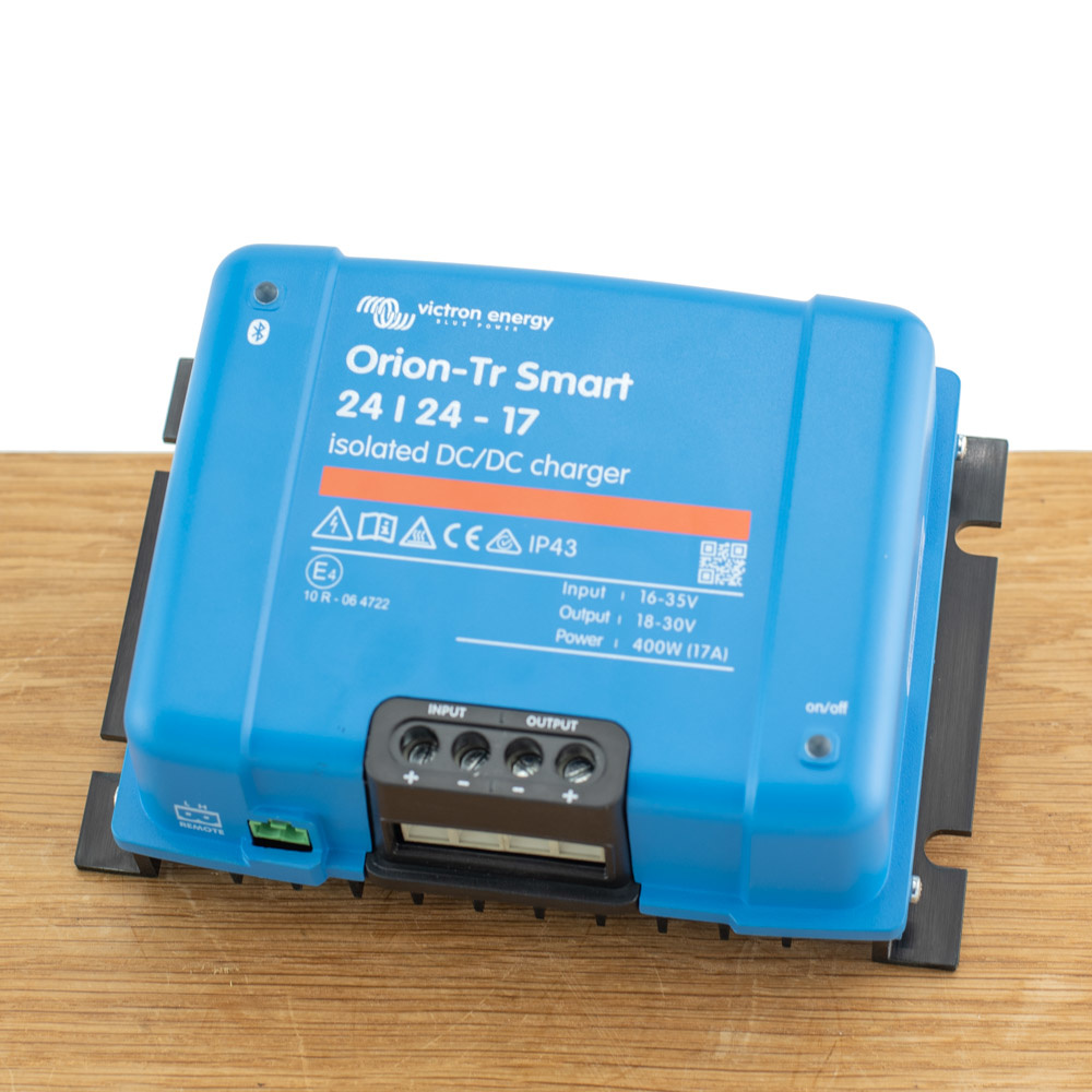 Orion-Tr Smart 24/24-17A (400W) Geïsoleerd