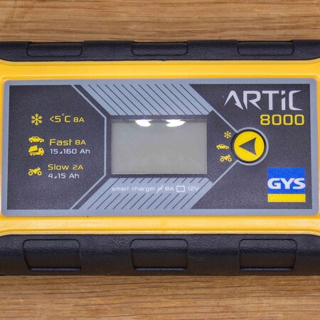 GYS druppellader ARTIC 8000 | 12V 2A/8A 130W