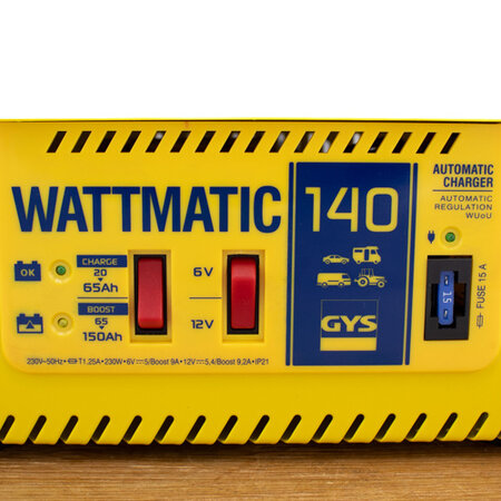 GYS acculader Wattmatic 140 | 6/12V 5/9A 230W