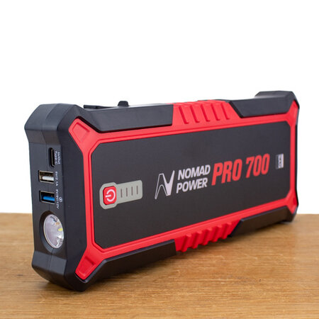 GYS Nomad Power Pro 700 - Lithium Jumpstarter, Powerbank