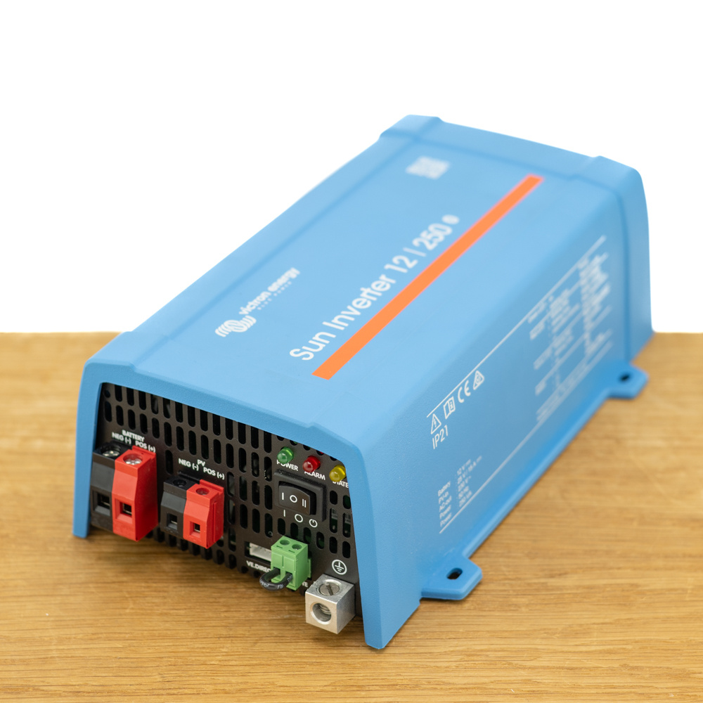Sun Inverter 12/250-15 IEC afbeelding