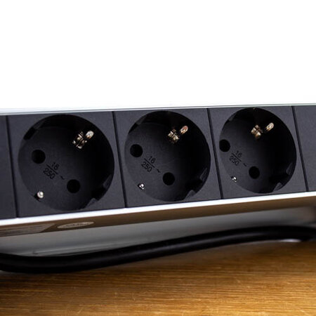 Ratio Bureau Stekkerdoos Desk-Top Plus, 3xSchuko + 2xUSB A 4.2A - 0,6m Prolink kabel