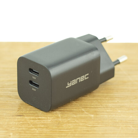 Yanec GaN Snellader 2 x USB-C 35W