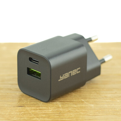 Yanec GaN Snellader USB-A en USB-C 30W
