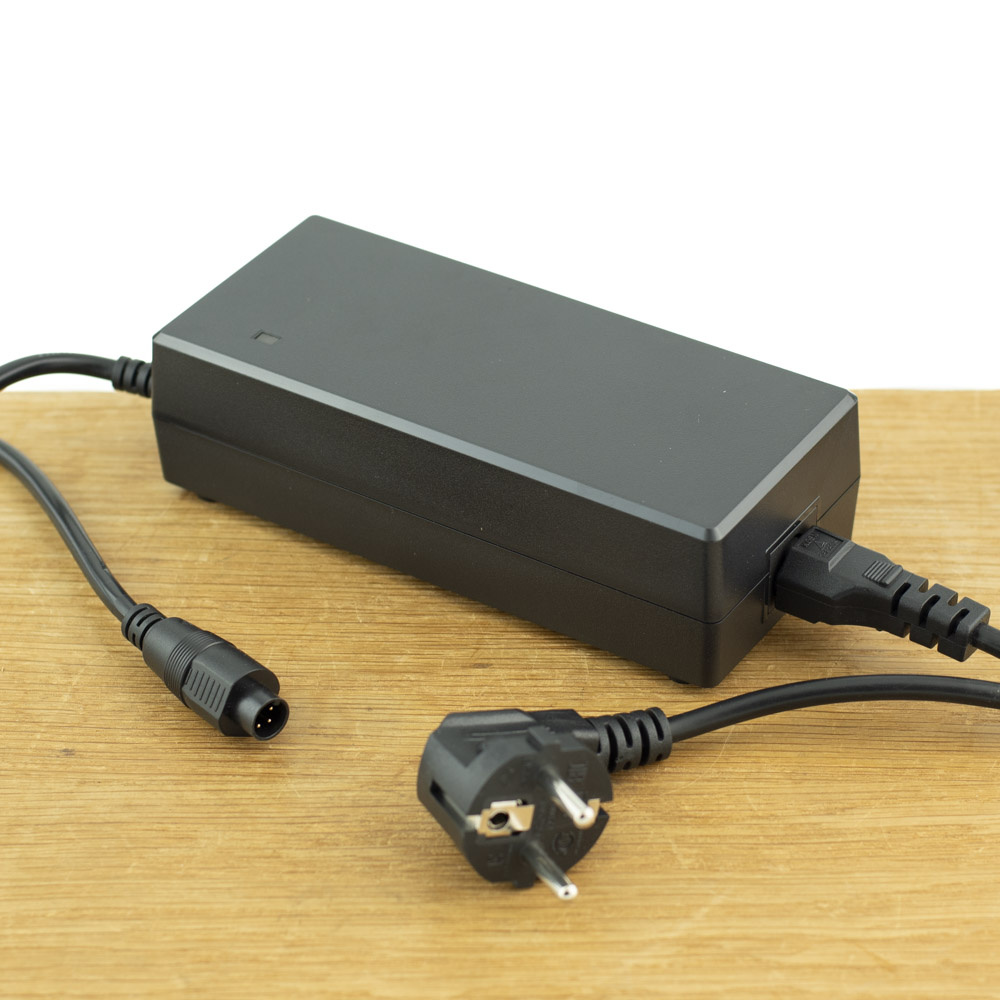 fiets acculader 36V 2A