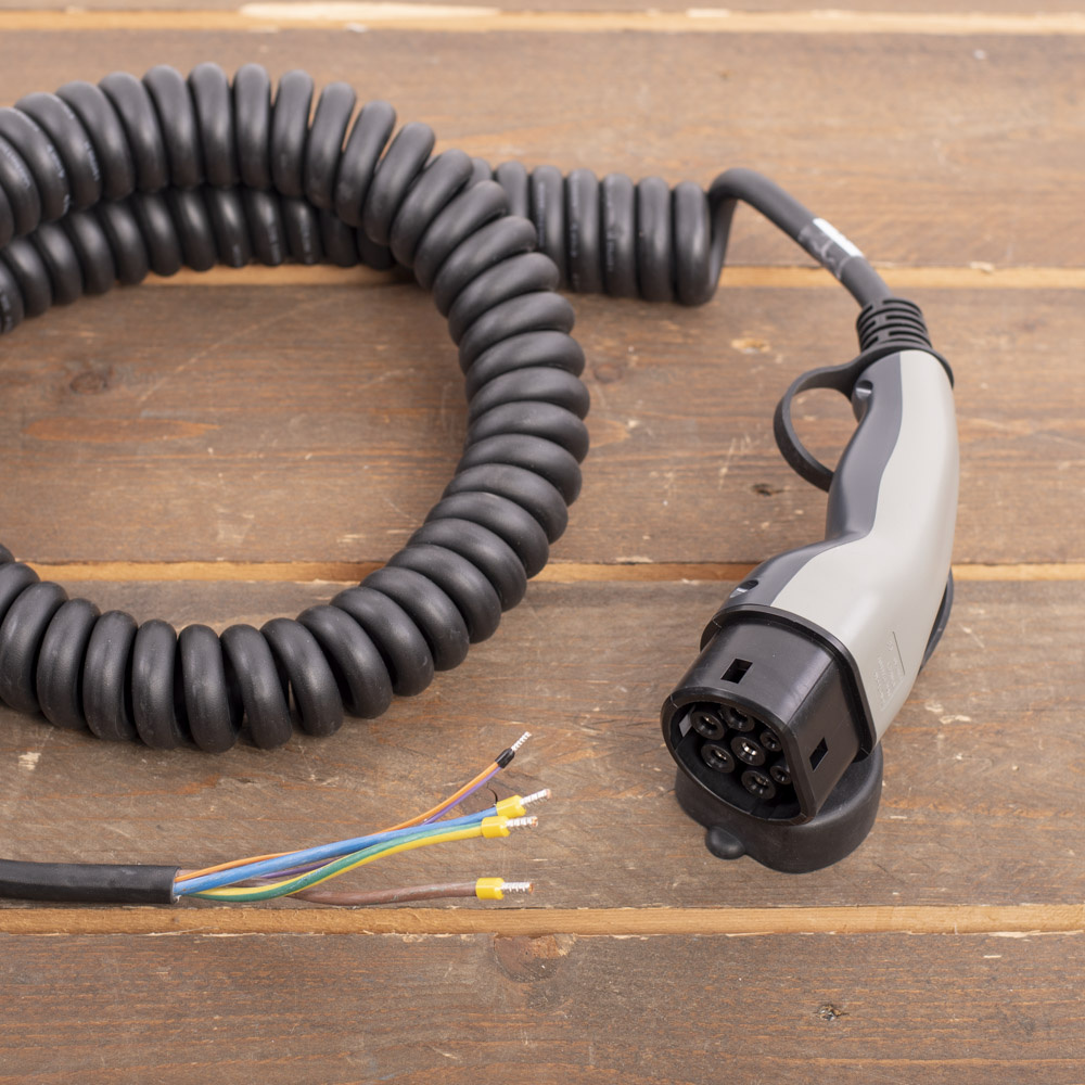 Laadkabel Type 2 naar open einde - 1x32A - 4 meter - Coiled - Basic Line