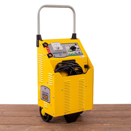 GYS Neostart 420 Acculader/Startbooster 12-24V
