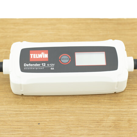 Telwin acculader Defender 12