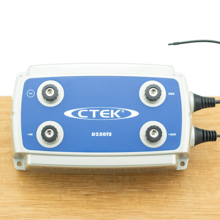 CTEK D250TS