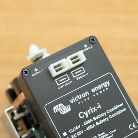 Victron Cyrix-i combiner relais 24/48V-400A