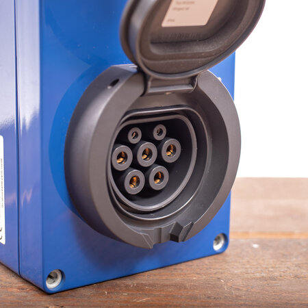 EO Mini Laadstation type 2 Outlet 32A - Blauw