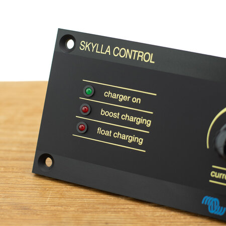 Victron Skylla Control