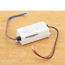 LED Voeding 8W voor Victron Multiplus/ Quattro