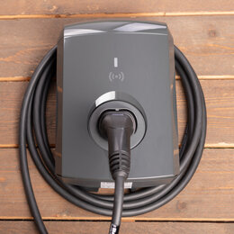 Alfen Eve Single S-line - 3 x 32A - Grijs - Loadbalancing - 7,5 meter kabel type 2 - E-Flux