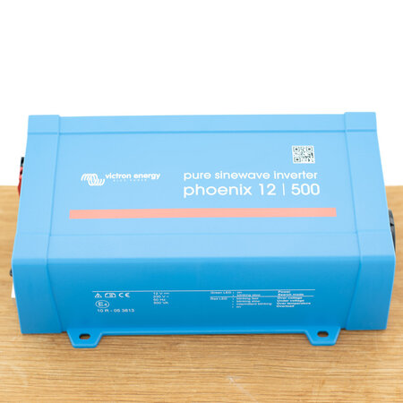 Victron Phoenix 12/500 DC/AC Omvormer