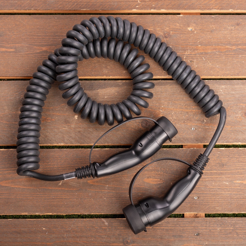 E-Line Laadkabel type 2 naar type 2 - coiled - 3 fase 16A - 4 meter