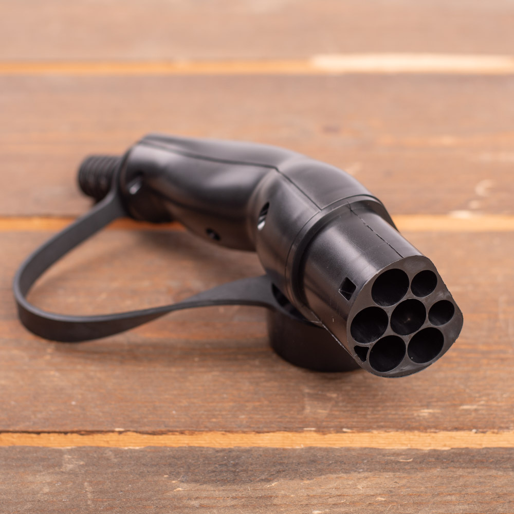 Type 2 Connector 16/32A Male