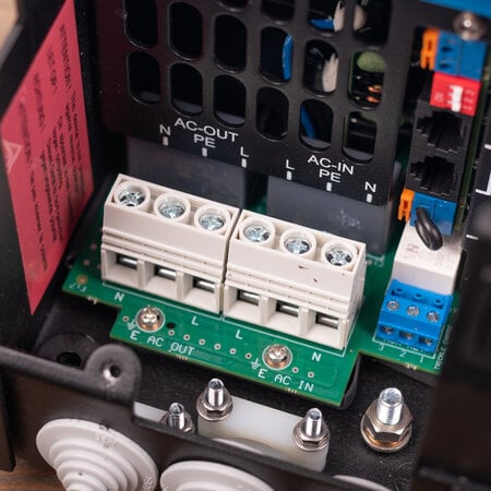 Victron MultiPlus IP21 12/2000/80-32 230V VE.Bus