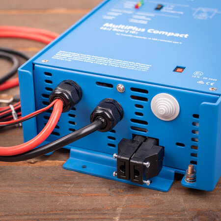 Victron MultiPlus C 24/800/16-16